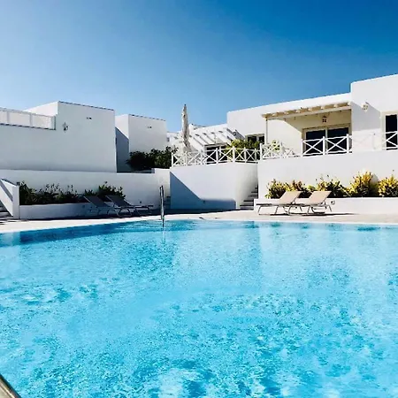 Mariposa With Pool, Smart Tv, Wifi & Air Conditioning In Playa Honda