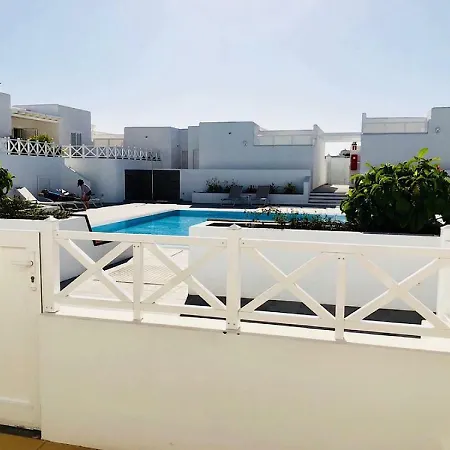 Mariposa With Pool, Smart Tv, Wifi & Air Conditioning In Playa Honda Appartement Lanzarote Island