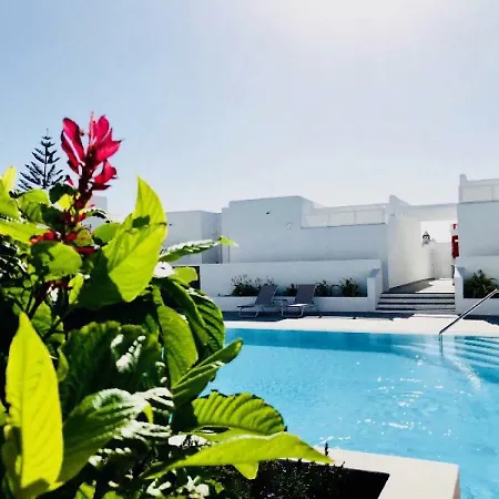 Mariposa With Pool, Smart Tv, Wifi & Air Conditioning In Playa Honda Apartamento Lanzarote Island